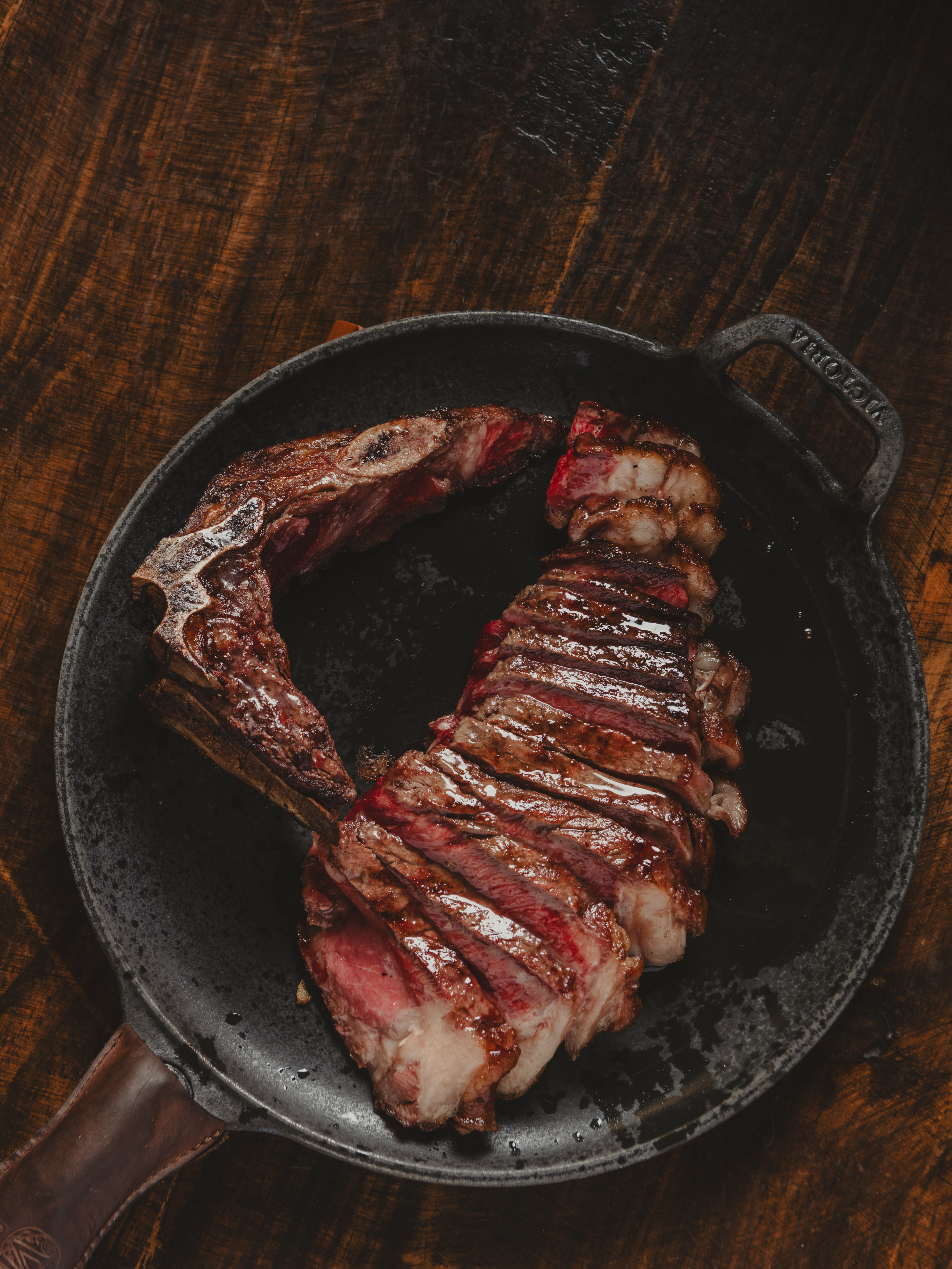 Tres Cuatro Cinco steakhouse